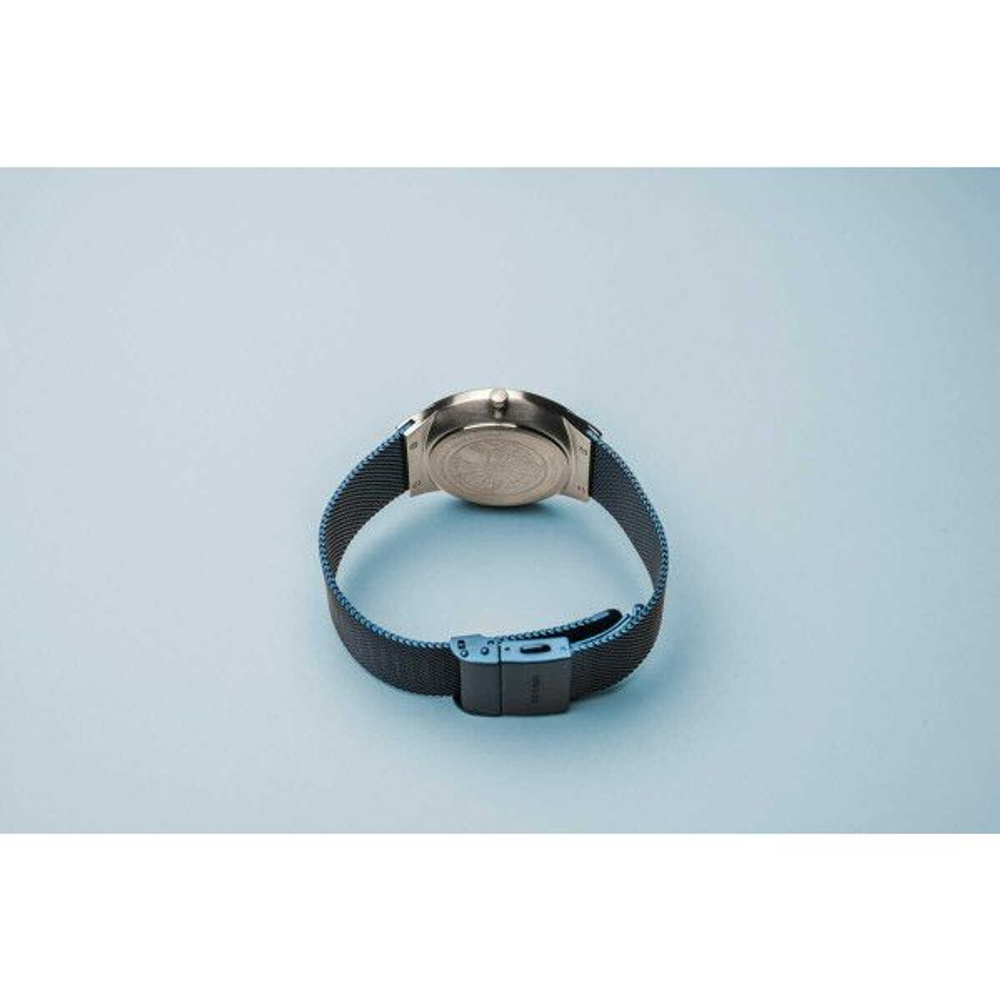 Наручные часы Bering 33441-307
