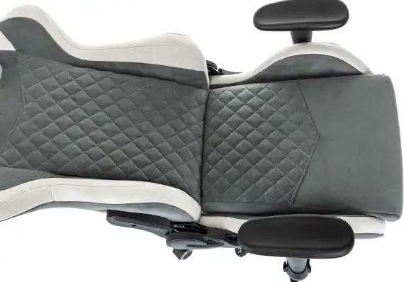 Кресло игровое Knight Regal Fabric серый/светло-серый искусственная замша с подголов. крестов. металл