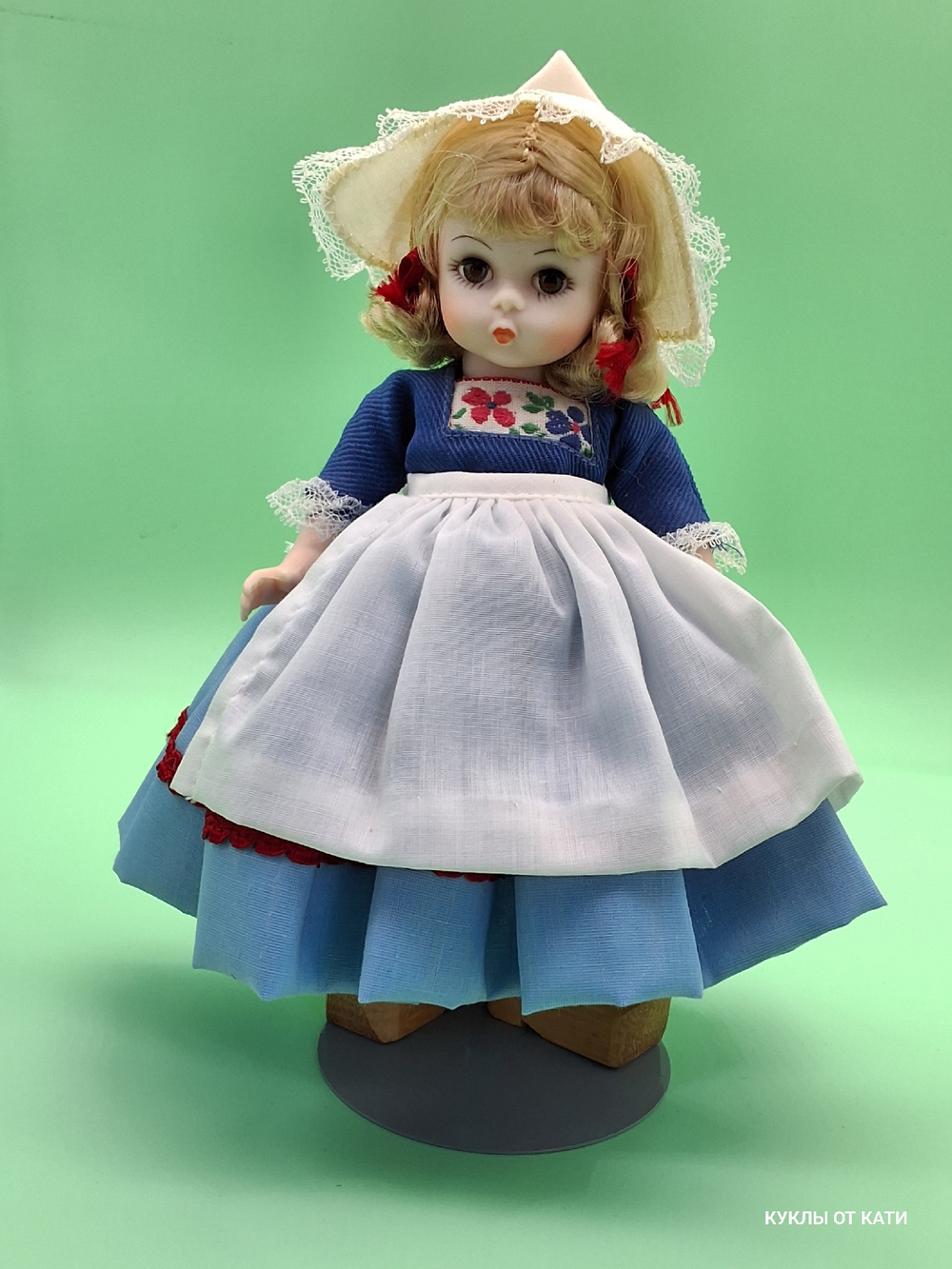 Коллекционная кукла Madame Alexander винтаж 033623