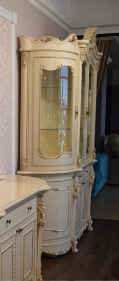 Шкаф-витрина ДЖОКОНДА крем глянец 1,9
