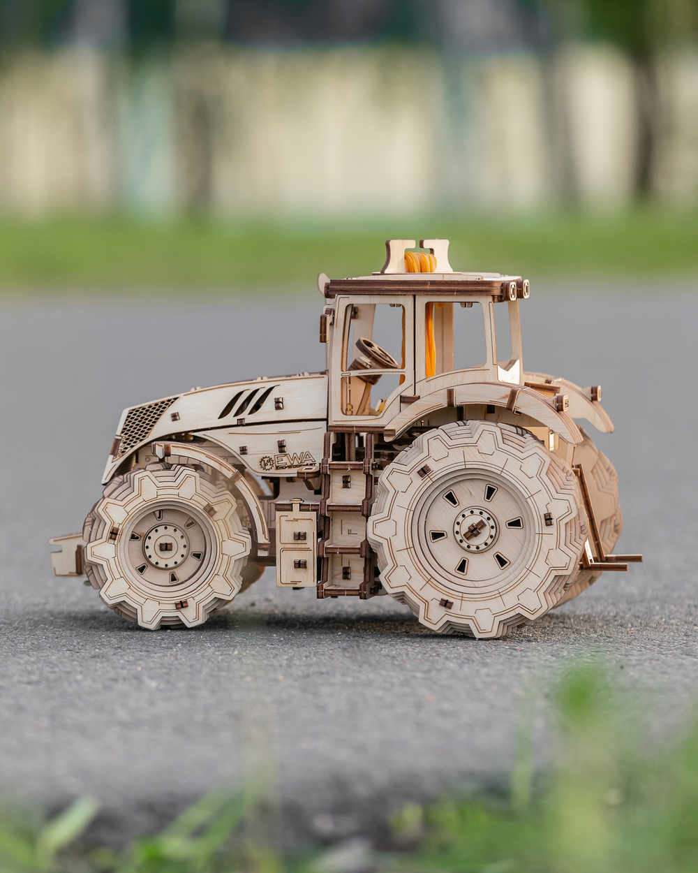 Конструктор деревянный 3D EWA Трактор