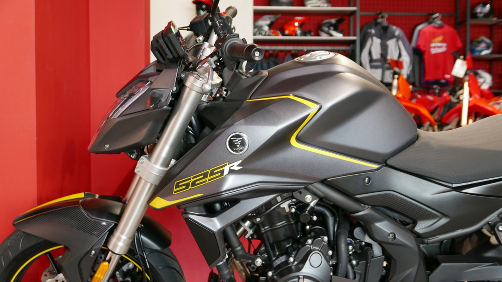 VOGE R525