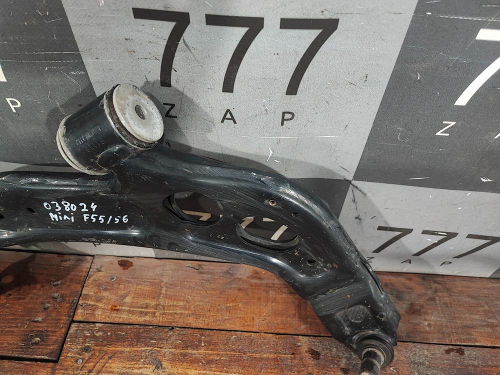 Рычаг передний правый Mini Hatch (F55/F56)  Б/У Оригинал 31126879842