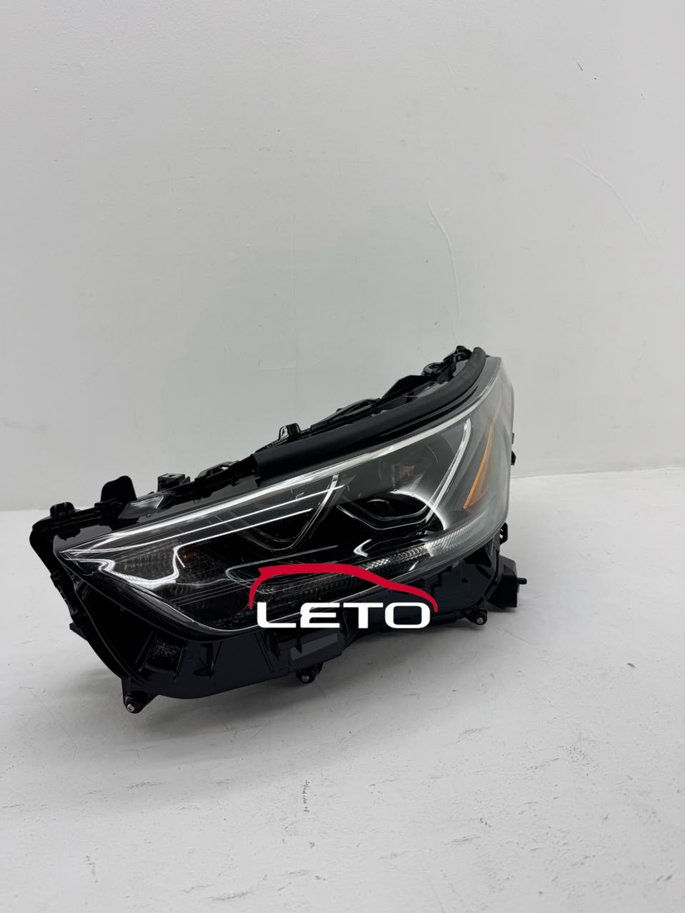 HEADLAMP ASSY, LH 81150-0E521