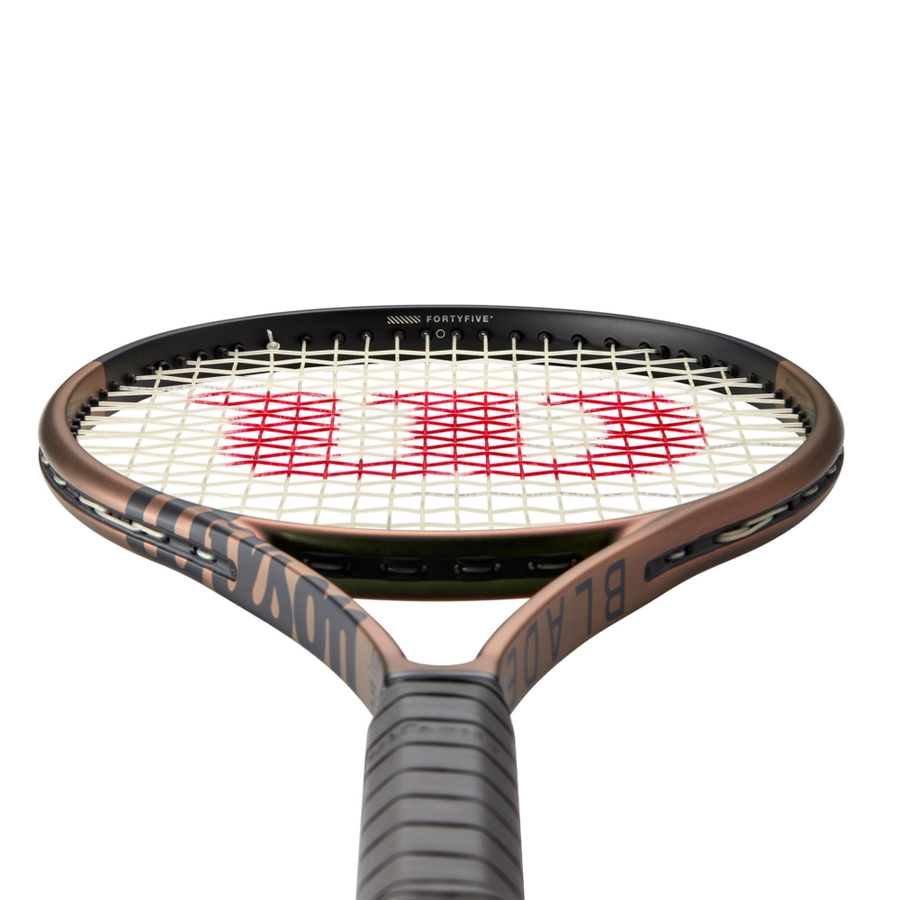 Теннисная ракетка Wilson Blade 98 18X20 V8 Tour Racket