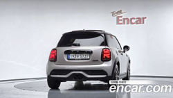 Mini Cooper S — 2023