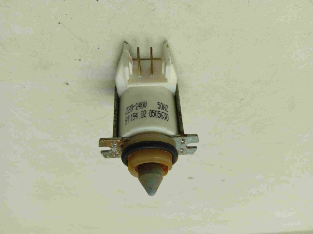 SGV57T13EU/05 ктп23 Клапан для посудомоечной машины Bosch 91194020505630 б/у
