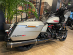 Harley-Davidson CVO Road Glide ST 121 (Mercury Silver) 2025 с НДС