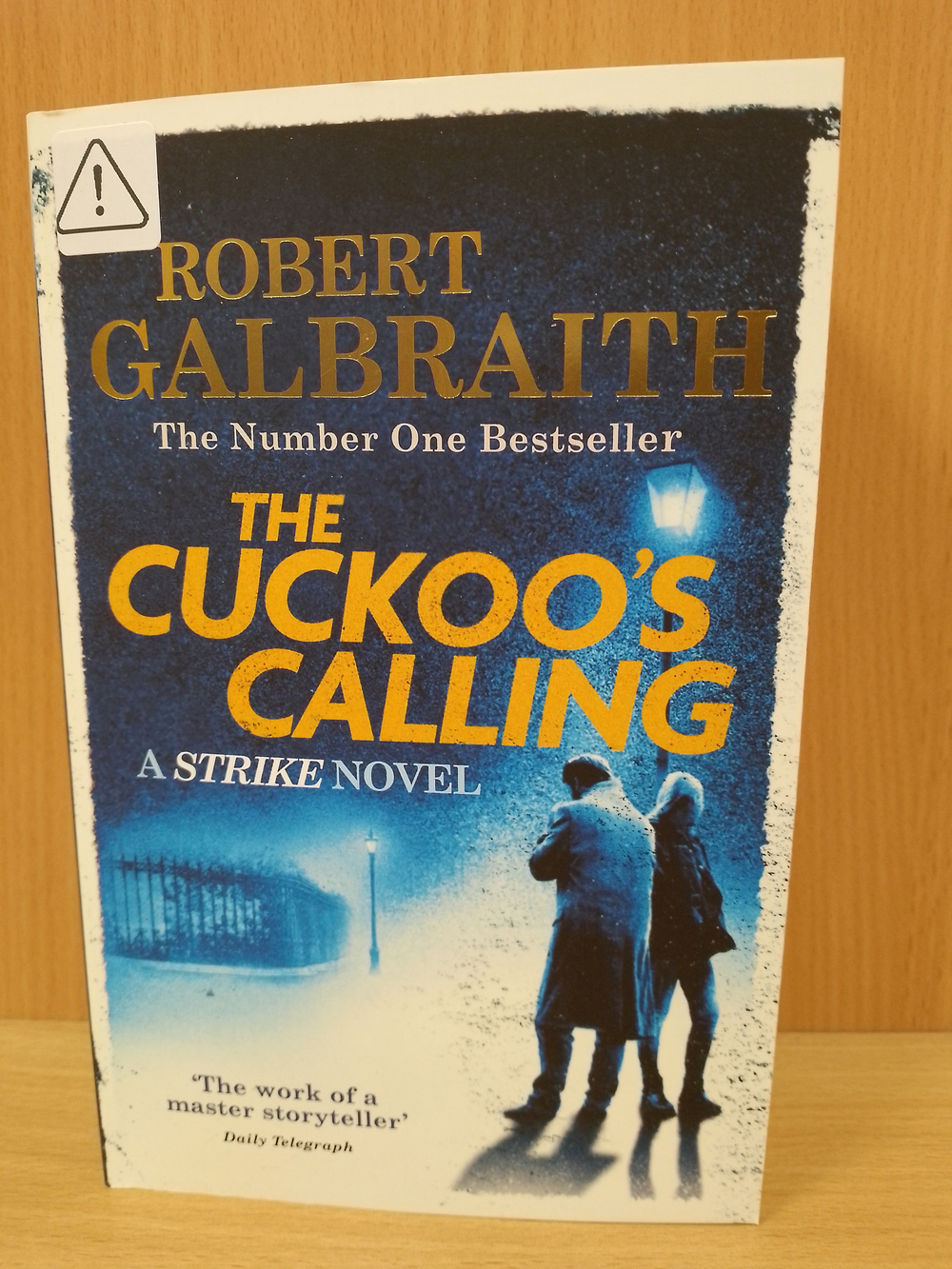 The Cuckoo's Calling (A Cormoran Strike Novel, 1)