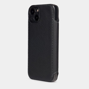 Чехол кожаный Benoit для iPhone 13 цвета черный