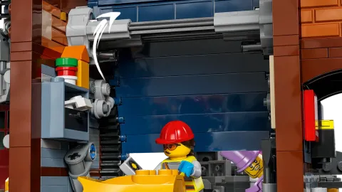 Конструктор LEGO Ninjago 71837 Городские мастерские NINJAGO