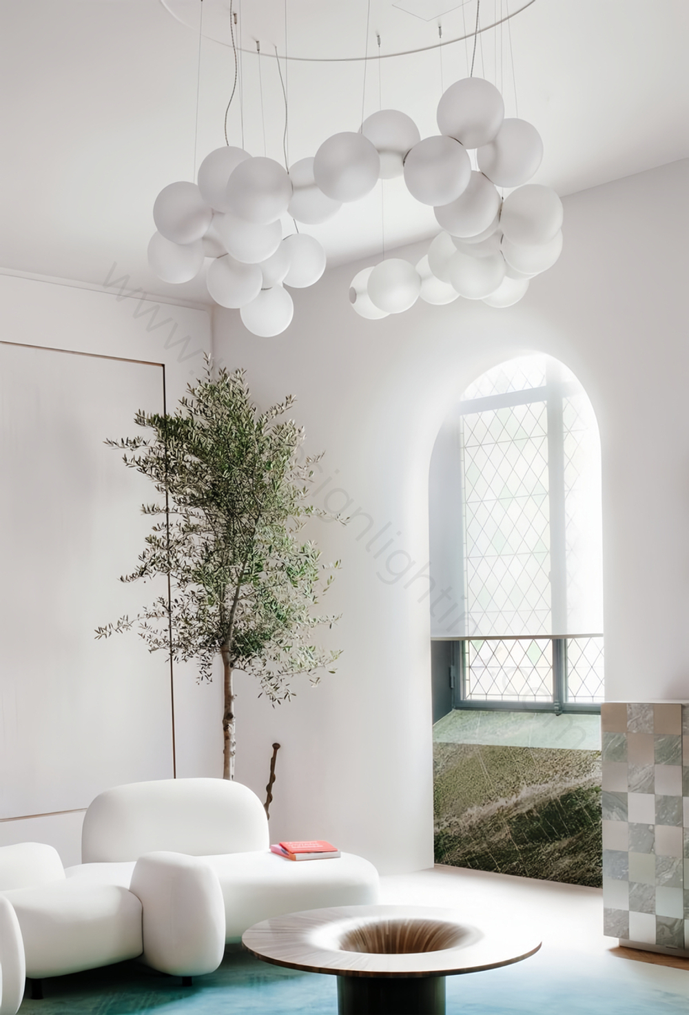 Chandelier  Hahn