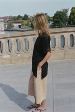 АСИММЕТРИЧНАЯ ФУТБОЛКА С КРУЖЕВОМ — ZARA