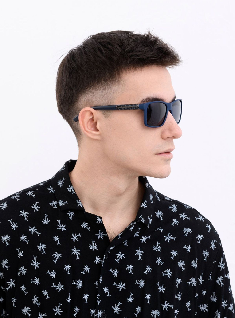 Солнцезащитные очки MARC JOHN