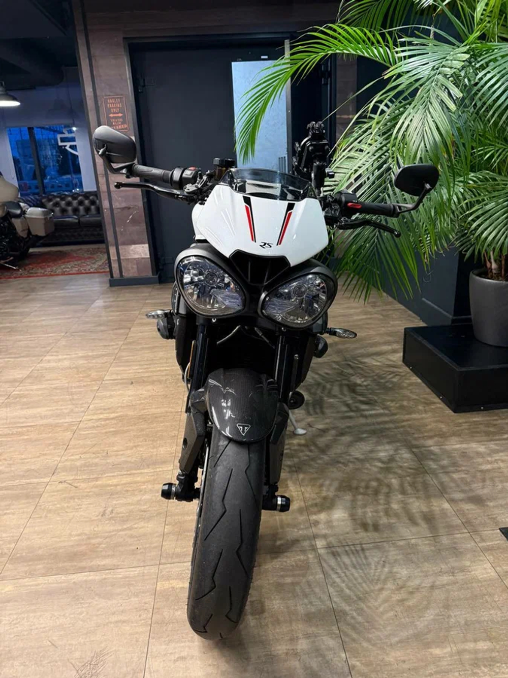 Triumph Speed Triple, 2019