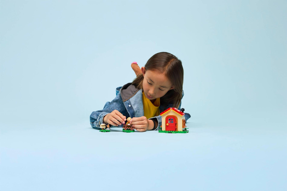 Конструктор Лего Анимал Кроссинг Уютный дом Голди 77058 | LEGO Animal Crossing Goldie’s Cozy House 149 деталей 6+