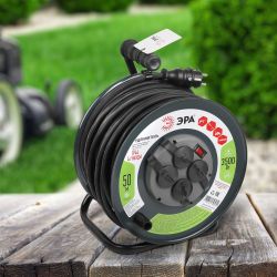 Удлинитель силовой ЭРА RMx-4es-3x2.5-50m-IP44(KG) на металлической катушке с заземлением с выключателем 4 розетки 50м КГ | Электротовары
