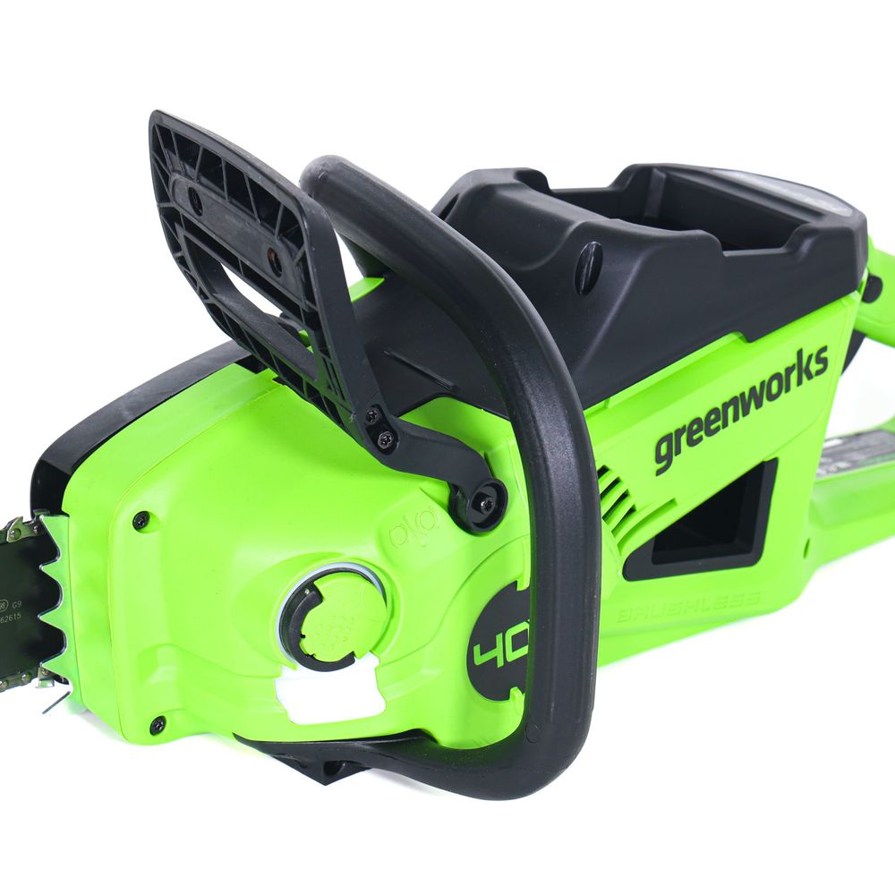 Цепная пила аккумуляторная Greenworks GD40CS20XK8 Арт. 2008807UH, 40V, 40 см, 2000 Вт, бесщеточная, c 1хАКБ 8 Ач И ЗУ