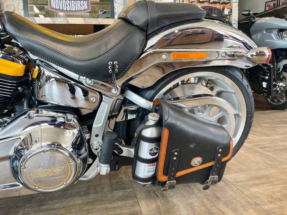 Fat Boy 117 Gray Ghost (Icon Collection) Harley-Davidson