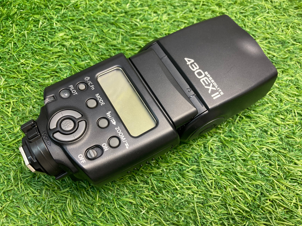 Canon Speedlite 430EX II