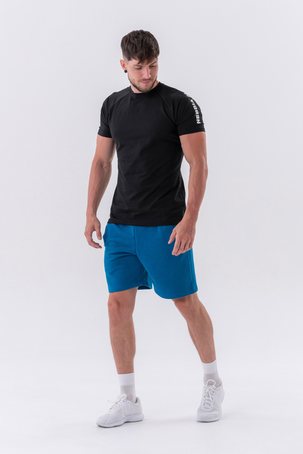 Футболка Sporty Fit T-shirt “Essentials” 326
Черная