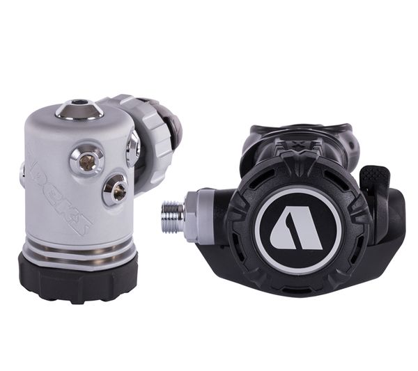 Apeks XL4
