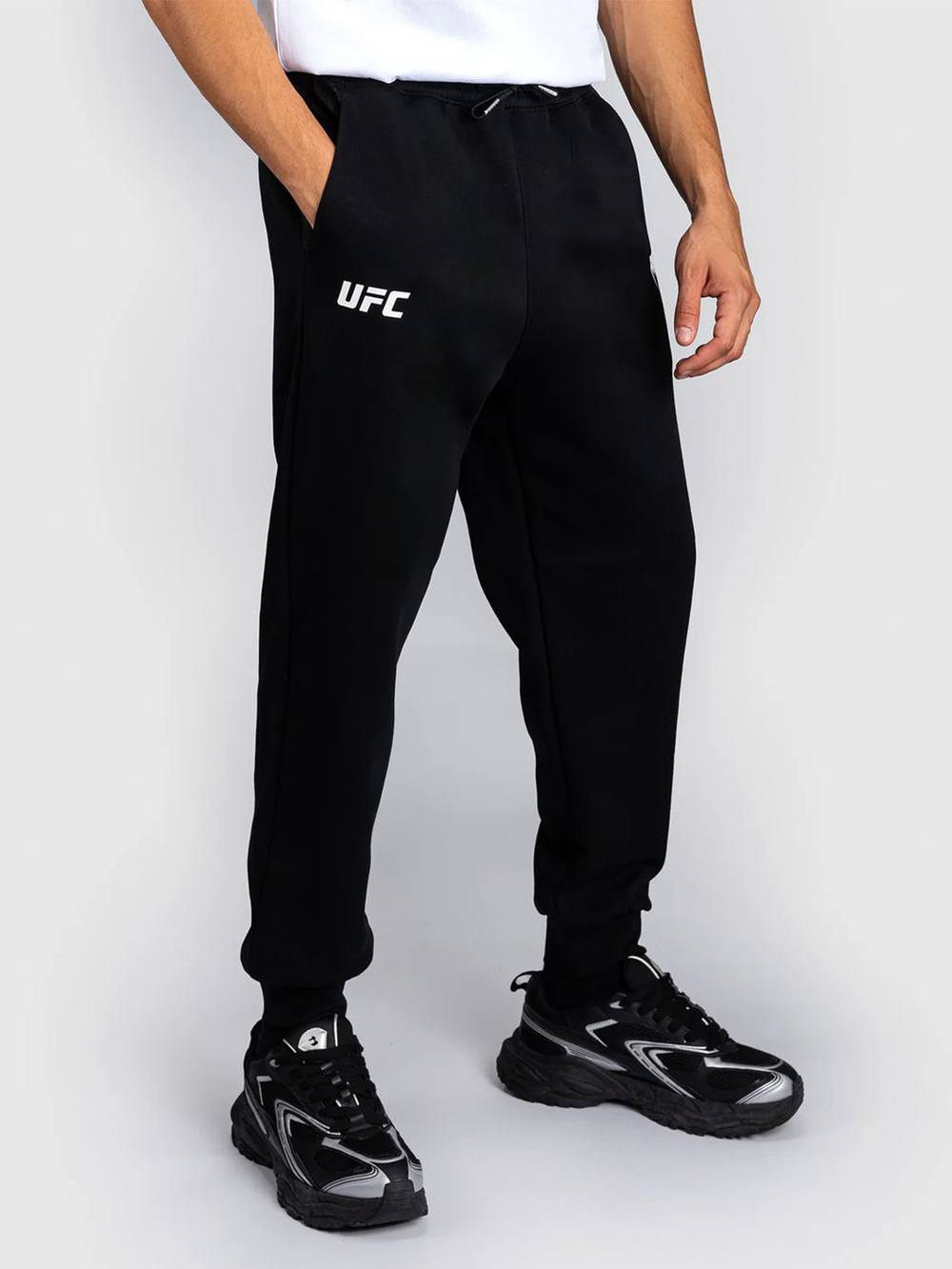 Брюки спортивные Venum UFC Zenith Replica Black/White