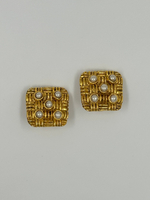 Клипсы Chanel