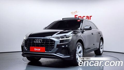 Audi Q8 45 TDI Quattro Premium — 2023