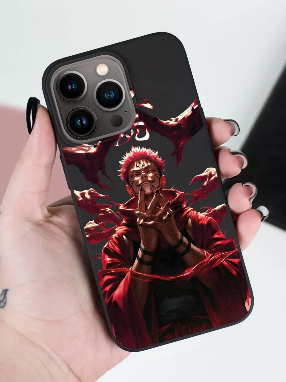 Чехол на iPhone 15 Pro с принтом