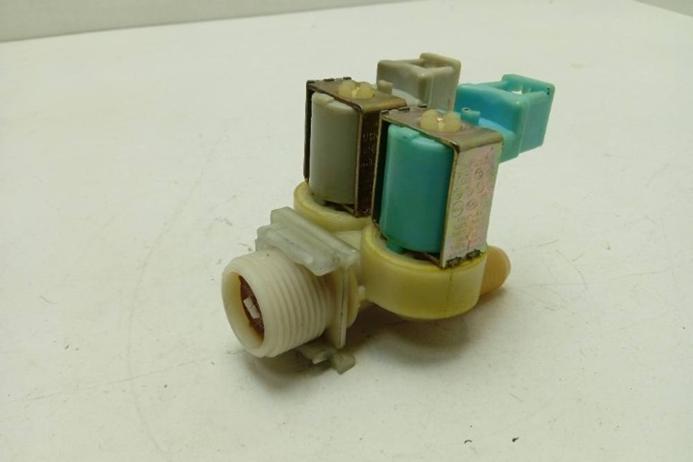 FE1014N кт140 Клапан подачи воды для стиральной машины Zanussi FE1014N б/у