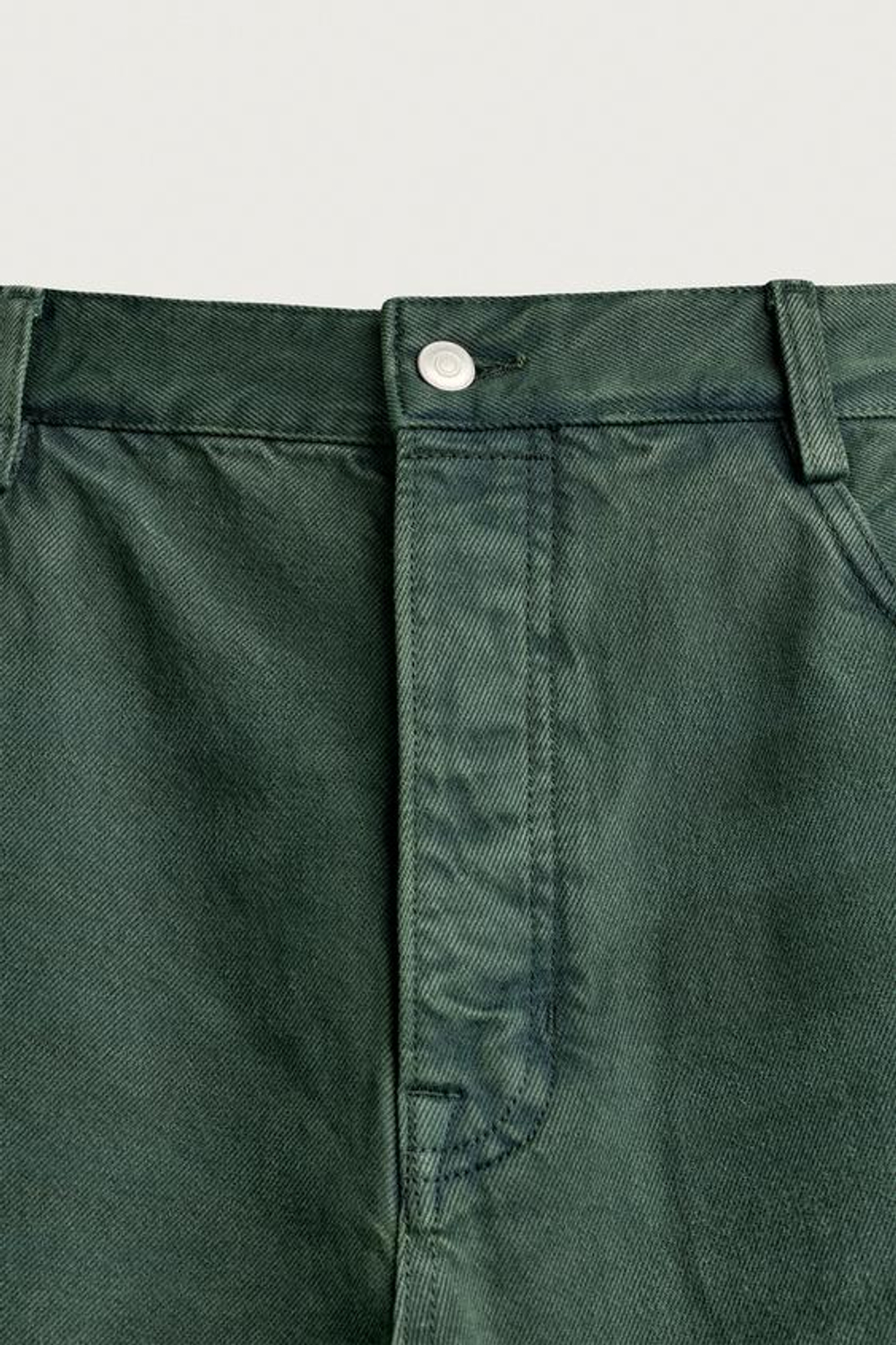 ZARA ДЖИНСЫ RELAXED FIT СО СТРЕЛКАМИ, БУТЫЛОЧНО-ЗЕЛЕНЫЙ