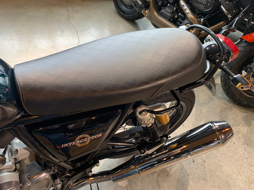Royal Enfield Interceptor 650 Cali Green (Standard / Single tone) 2025