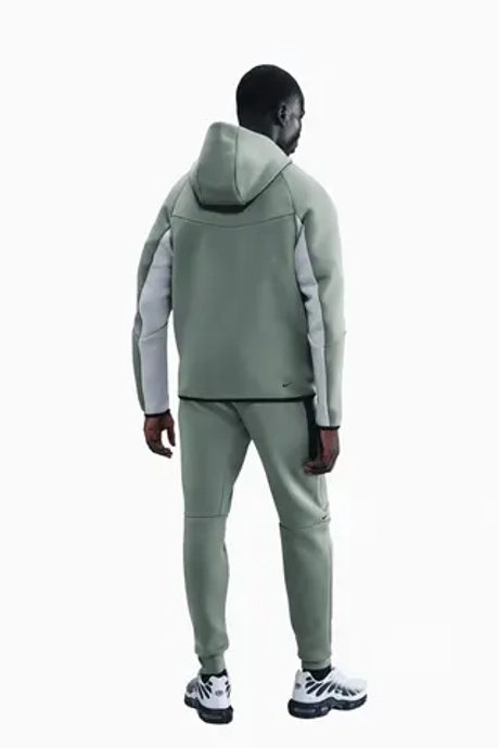 Штаны Nike Sportswear Tech Fleece - зеленый