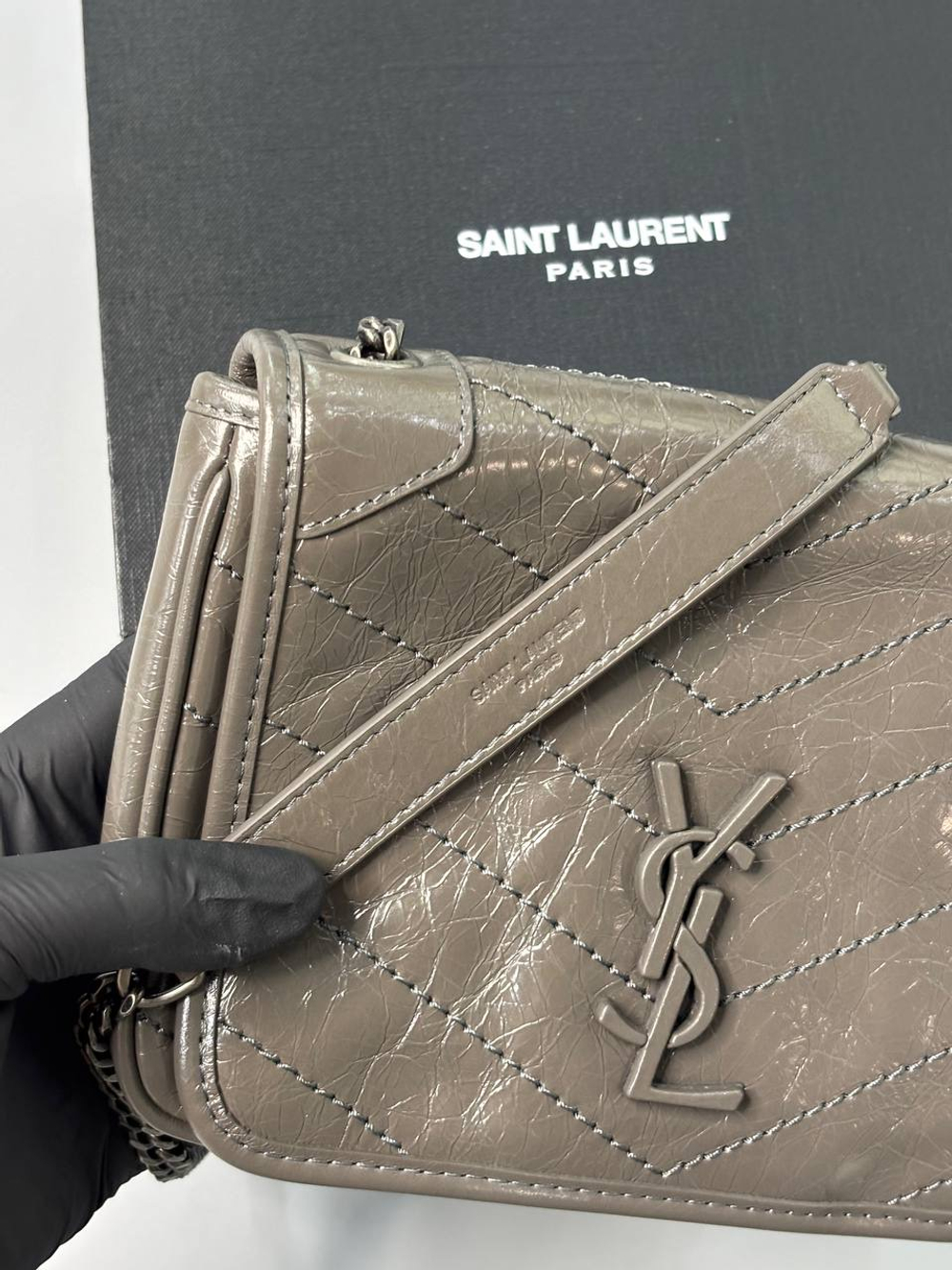 Сумка Yves Saint Laurent