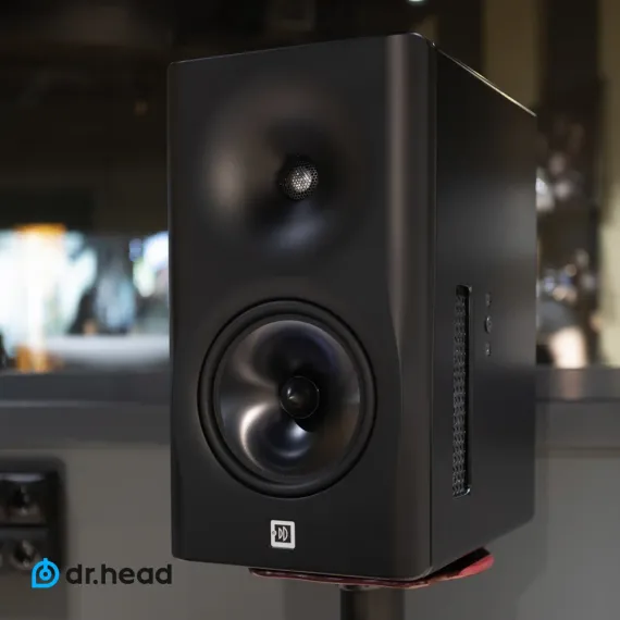 Dutch &amp; Dutch 8c Studio Speaker Black