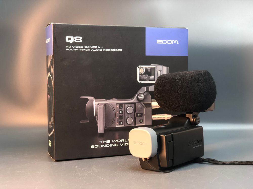 Zoom Q8
