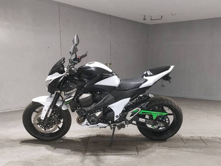 Kawasaki Z800 2013
