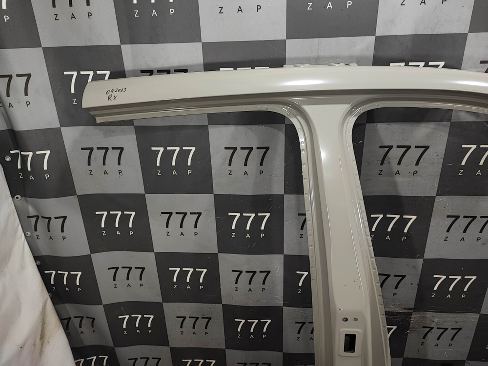 Боковина правая Exeed RX 23-нв Новая Оригинал 502005898AADYJ