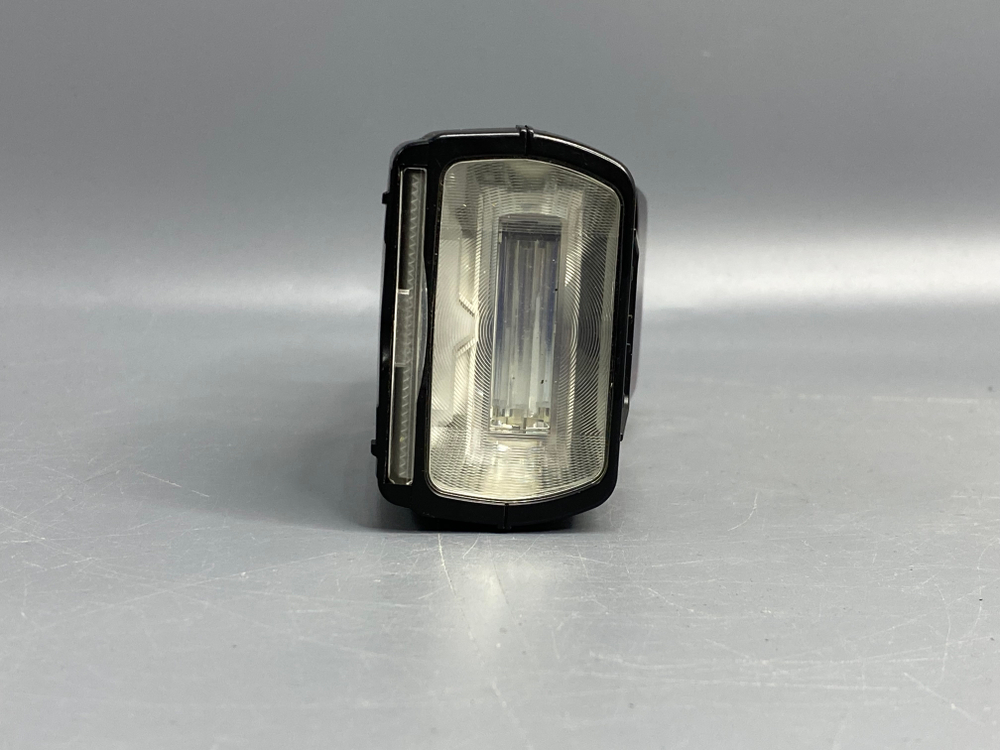 Nikon Speedlight SB-700