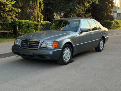 Mercedes-Benz 500SE