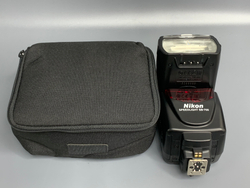 Nikon Speedlight SB-700