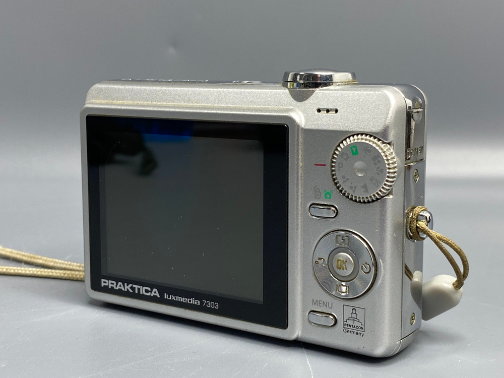 Praktica Luxmedia 7303