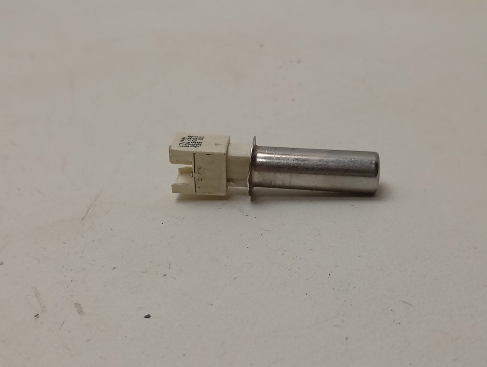 RST602 кт66 Датчик температуры для стиральной машины Hotpoint-Ariston 162001739 б/у