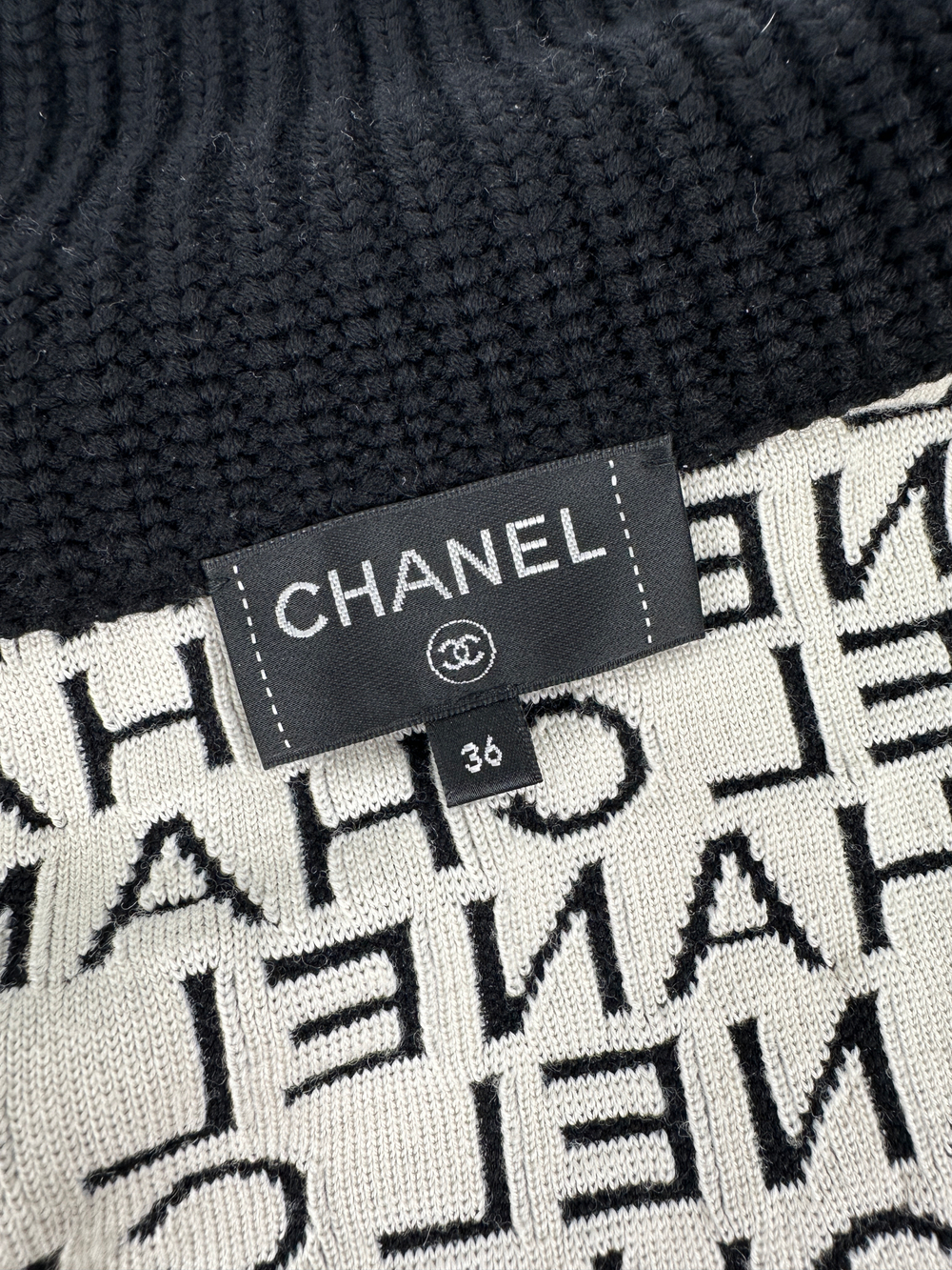 Костюм Chanel
