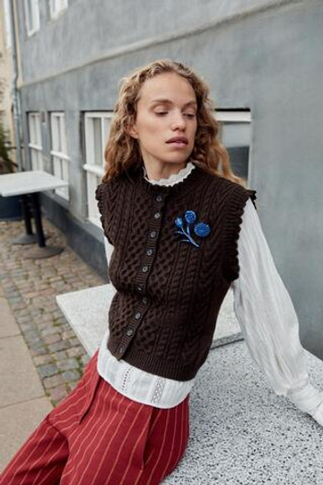 ZARA НАБОР ИЗ 3 БРОШЕЙ В ВИДЕ ЦВЕТКА, КОБАЛЬТОВЫЙ