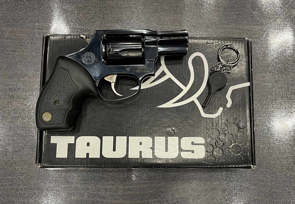 TAURUS LOM-13  к.9мм Р.А  № DU 51630