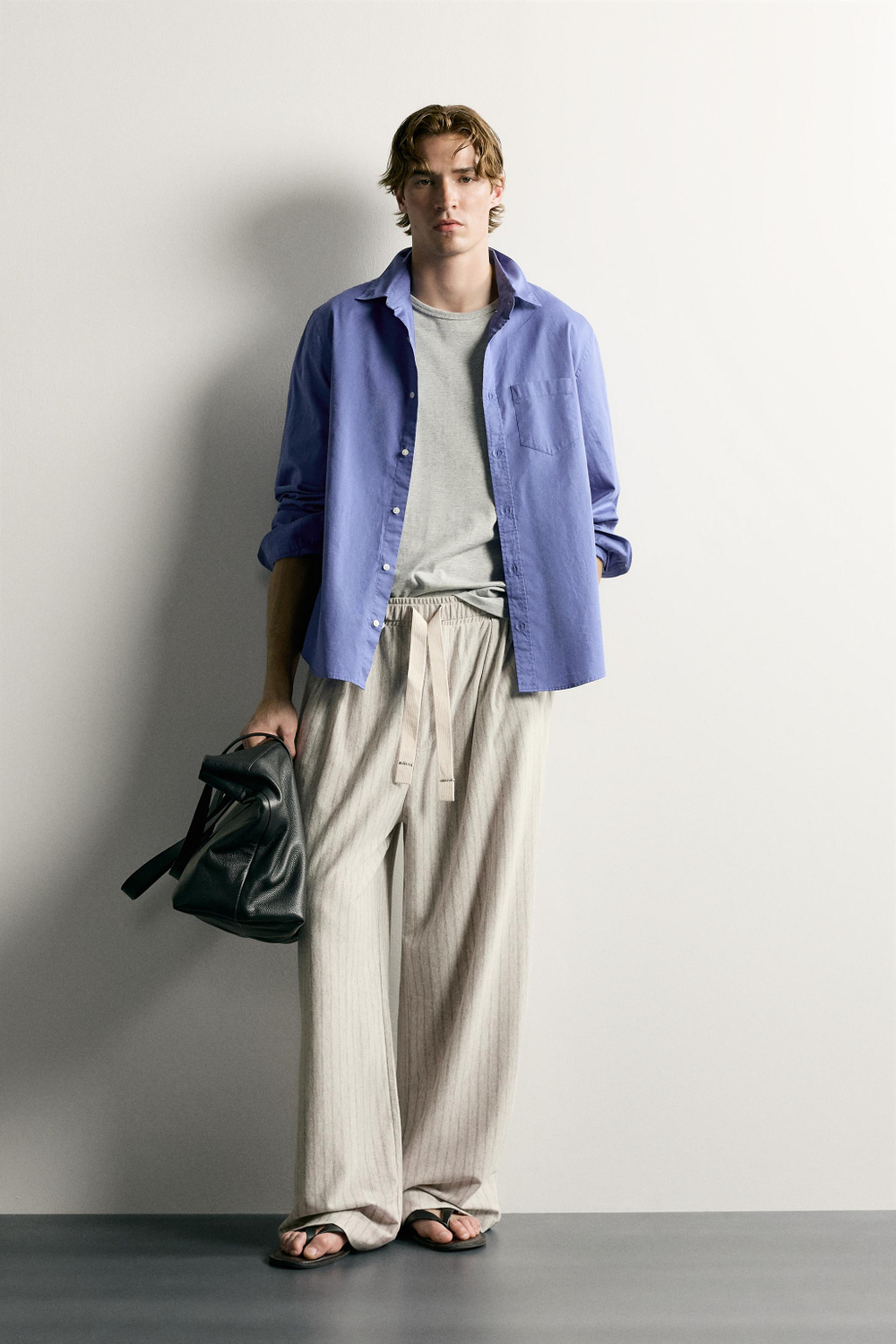 БРЮКИ В ПОЛОСКУ СВОБОДНОГО КРОЯ — ZARA