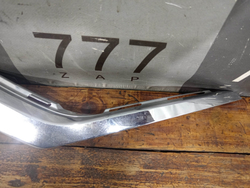 Накладка переднего бампера левая Mitsubishi Outlander 3 15-23 Б/У Оригинал 6407A143