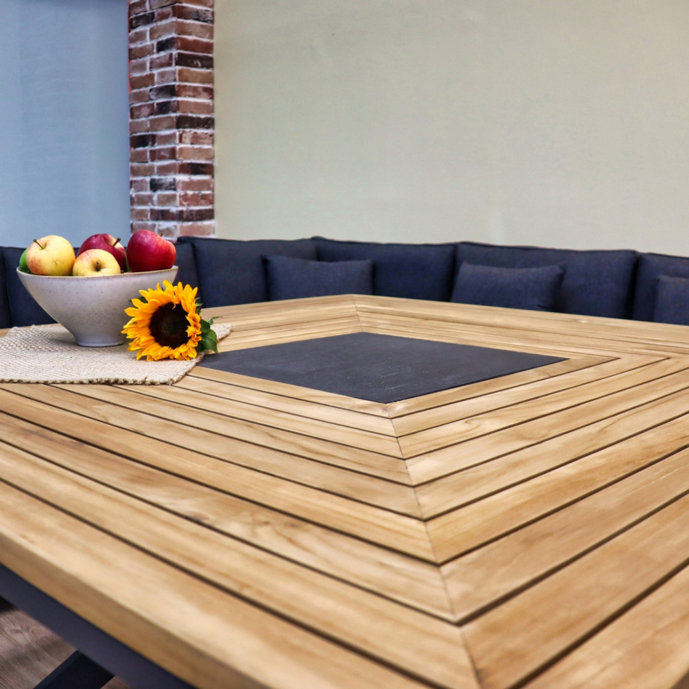 Обеденная группа Ideal Patio ЭГМОНТ угловая со столом 140х140